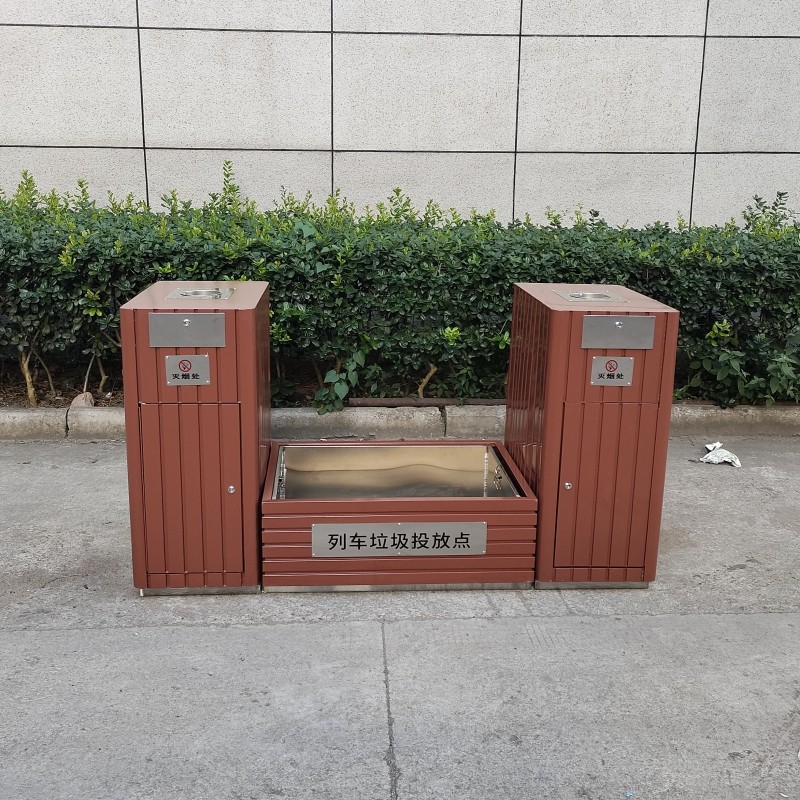 列车垃圾投放点