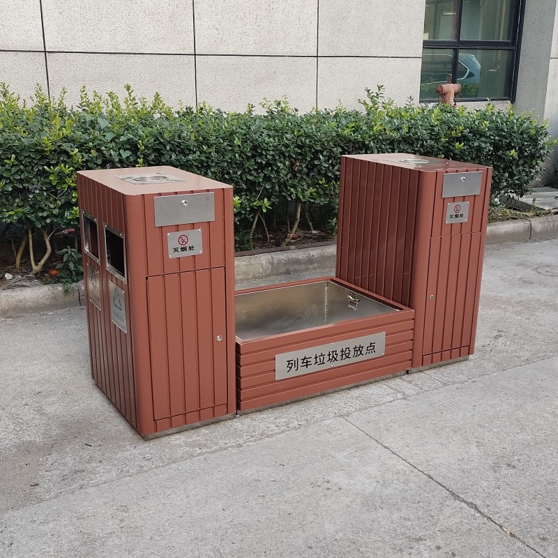 高铁站台垃圾箱